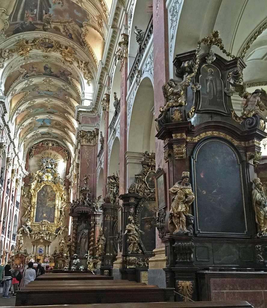 Side Altars